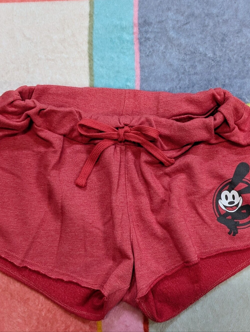 Disney Oswald Artist Collection Target Mickey Sleep Shorts Red - Picture 1 of 4